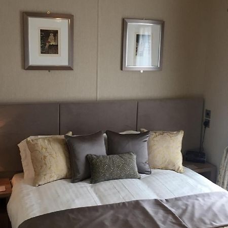 Tweed Lodge Perth Eksteriør bilde