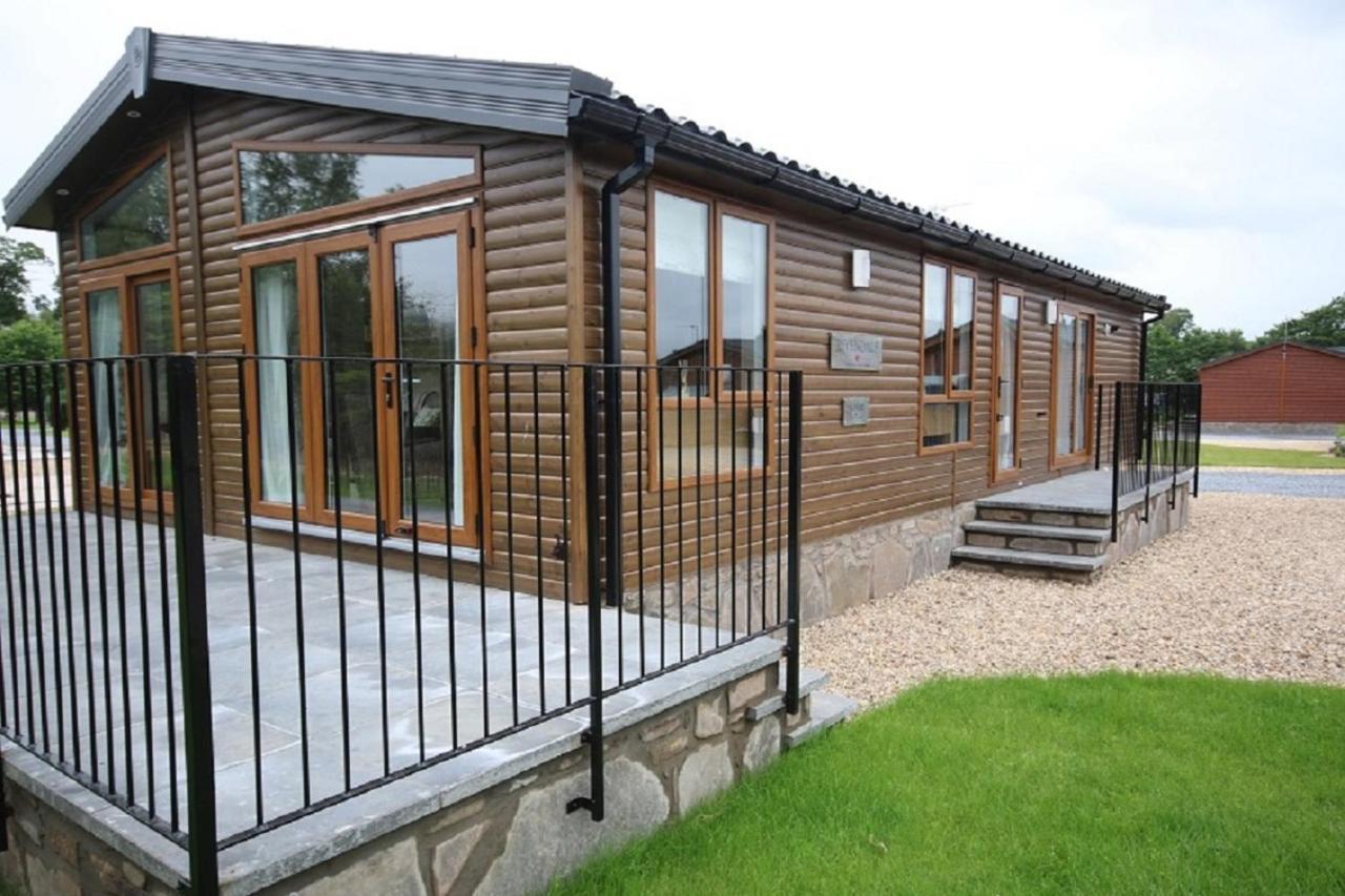 Tweed Lodge Perth Eksteriør bilde