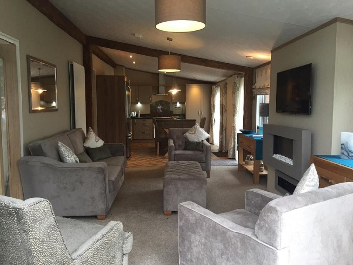 Tweed Lodge Perth Eksteriør bilde