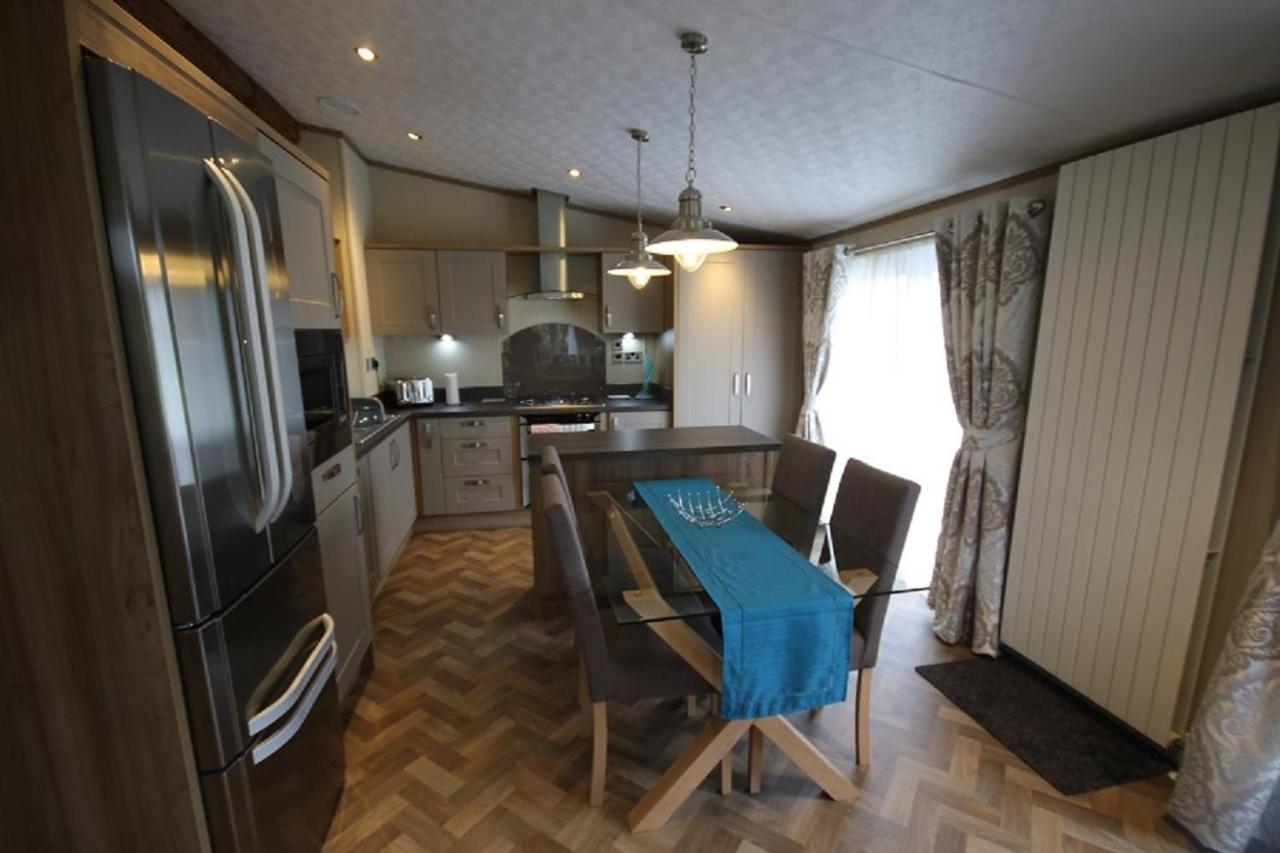 Tweed Lodge Perth Eksteriør bilde