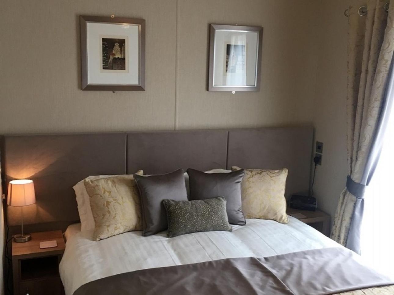 Tweed Lodge Perth Eksteriør bilde